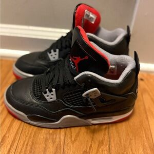 Jordan 4 Retro Bred Kids Size 4